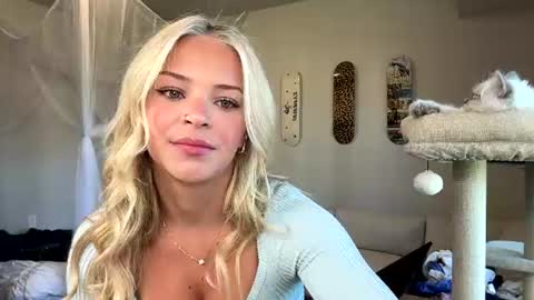 lilianjadee online show from 07-28-26, 11:04