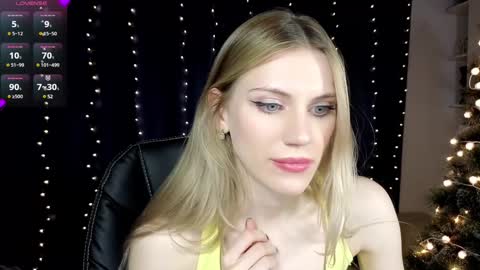 Snapshot of lilianna_wilde chatting on 12-26-24, 03:20 Anna online show from 12-26-24, 03:20