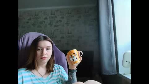 liliawoolf online show from 11-18-25, 07:35