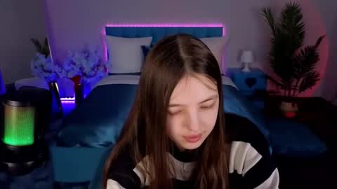 Lili Bakery online show from 02-03-26, 02:53