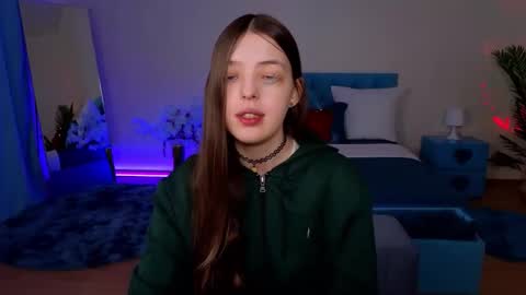 Lili Bakery online show from 04-27-26, 03:04