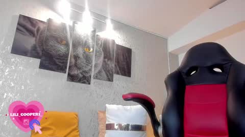 Lili Cooper online show from 02-08-25, 12:49