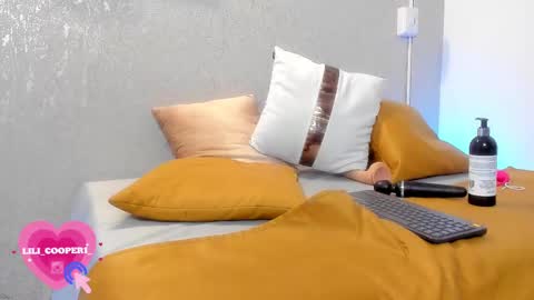 Lili Cooper online show from 02-25-25, 01:30