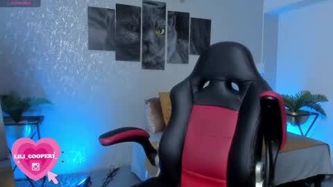 Lili Cooper online show from 02-28-25, 07:46