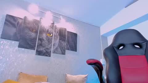 Lili Cooper online show from 03-04-25, 02:49