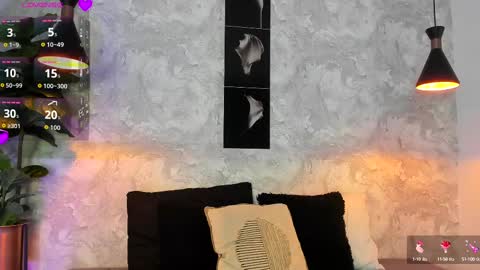 Lili Cooper online show from 09-13-25, 03:17