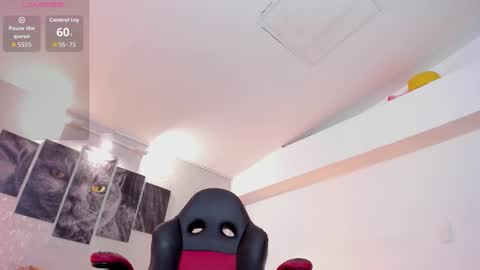 Lili Cooper online show from 09-19-25, 04:25