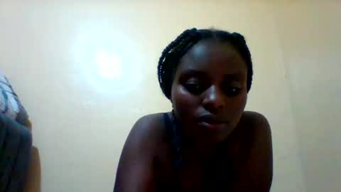 liligal online show from 05-14-26, 08:15