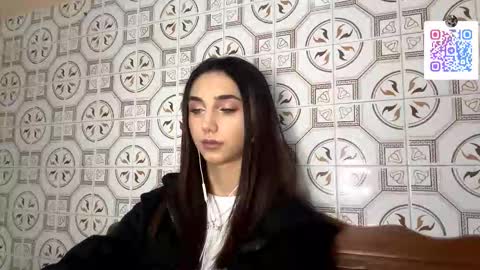 Snapshot of lilihalvorsen chatting on 11-28-25, 10:34 Lina online show from 11-28-25, 10:34