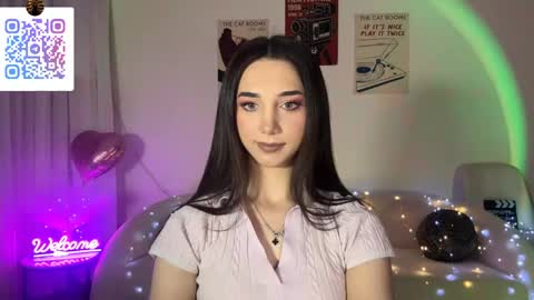 Lina online show from 04-27-26, 10:41