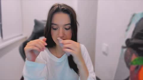             ...  online show from 01-14-25, 03:36