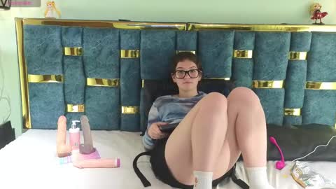 lilimini online show from 02-24-25, 10:25