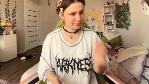 lilimip online show from 07-20-26, 04:27