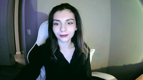 lilirose online show from 12-21-24, 07:38