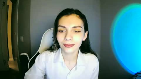 lilirose online show from 12-22-24, 02:38