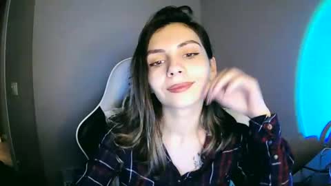 lilirose online show from 12-23-24, 08:36