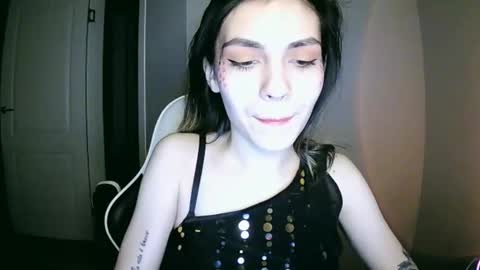 lilirose online show from 12-25-24, 01:19