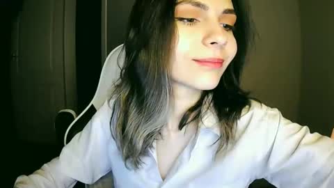 lilirose online show from 12-26-24, 01:43