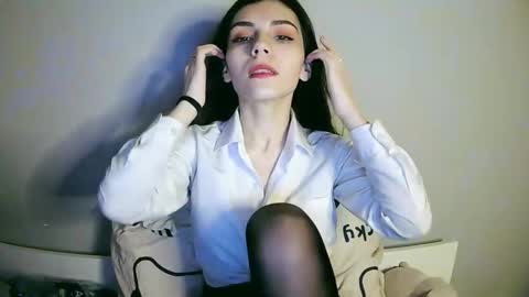 lilirose online show from 01-03-25, 06:57