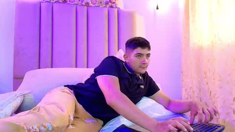 lilith_and_draven online show from 09-27-25, 08:47