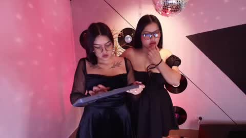 Lilith and Khloe  online show from 10-25-25, 11:29