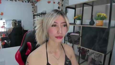 lilith cooper20 online show from 10-02-25, 10:39