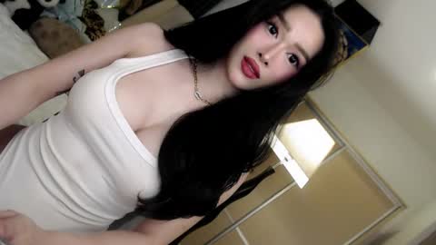 QUEEN LILITH BORBON online show from 04-19-26, 09:50