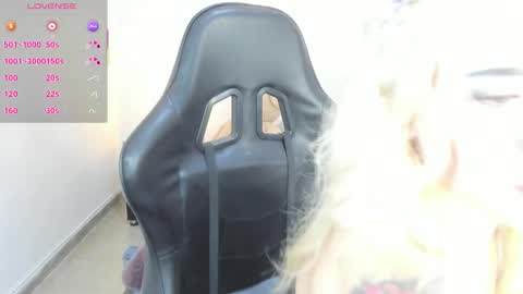 Snapshot of lilith_parker chatting on 11-15-25, 10:26 Lilith Parker online show from 11-15-25, 10:26