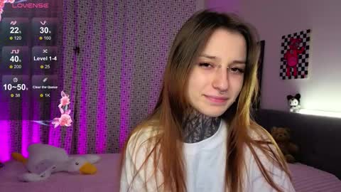 lilith_poison online show from 10-19-25, 06:08