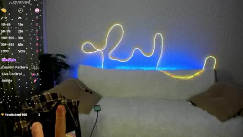 Snapshot of lilith_sora chatting on 04-23-26, 08:33 Lilith online show from 04-23-26, 08:33