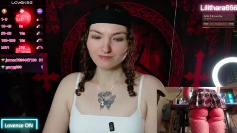 Snapshot of lilithara666 chatting on 11-22-25, 08:08 Brandi online show from 11-22-25, 08:08