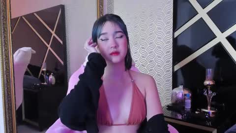 Snapshot of lilithcary chatting on 12-29-24, 11:39 Lilith online show from 12-29-24, 11:39