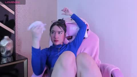 Snapshot of lilithcary chatting on 01-29-25, 11:14 Lilith online show from 01-29-25, 11:14