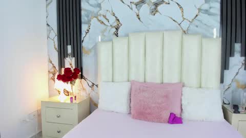 Lilith  online show from 02-11-25, 04:22