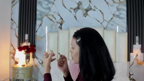 Lilith  online show from 04-21-26, 04:41