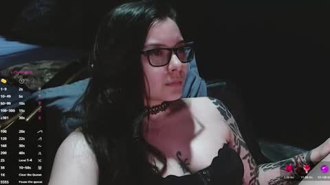 lilithmystic01 online show from 04-12-26, 05:07