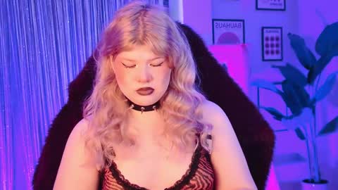 LilithNelson online show from 04-28-26, 02:21