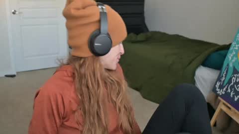 L online show from 12-13-24, 04:49