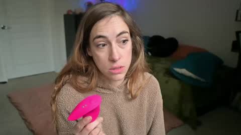 L online show from 02-07-25, 02:58