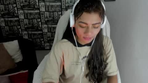 lilithsabeth online show from 02-13-25, 03:39