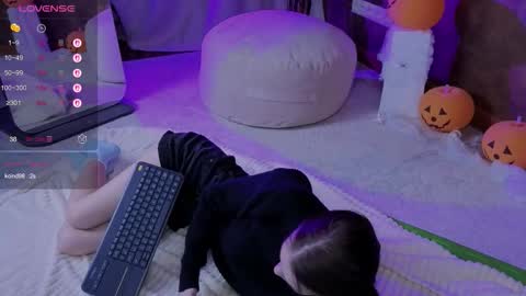 Snapshot of lilithstrangfor chatting on 10-30-25, 01:56 lilithstrangfor online show from 10-30-25, 01:56