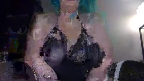 Lilith Vanity Vierra online show from 10-18-25, 06:26