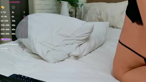 Emeli online show from 04-19-26, 06:10