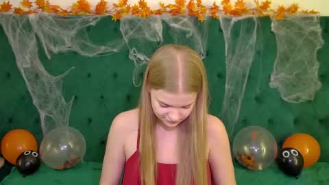 lilitrosen online show from 10-27-25, 06:45
