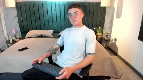 Lil James online show from 04-27-26, 10:08