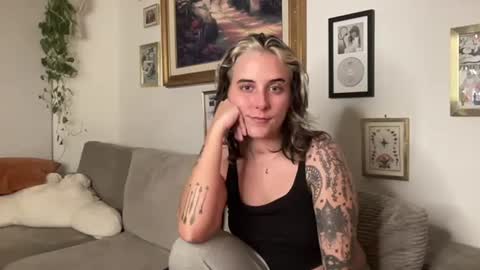 Snapshot of lill_daddysgirl chatting on 10-02-25, 03:13 lilldaddysgirl online show from 10-02-25, 03:13