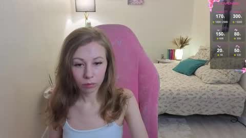 Snapshot of lill_mary chatting on 11-02-25, 01:30 Maria online show from 11-02-25, 01:30