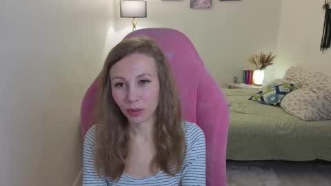 Snapshot of lill_mary chatting on 11-06-25, 03:18 Maria online show from 11-06-25, 03:18