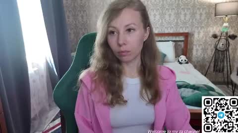 Snapshot of lill_mary chatting on 05-26-26, 05:14 Maria online show from 05-26-26, 05:14