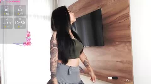 Lill online show from 07-23-26, 04:43